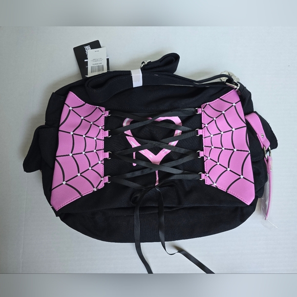 Monster High Draculaura Lace Up Messenger Bag - Picture 3 of 10